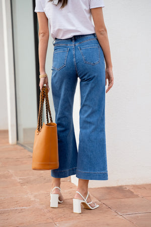 Elodie Flare Jeans