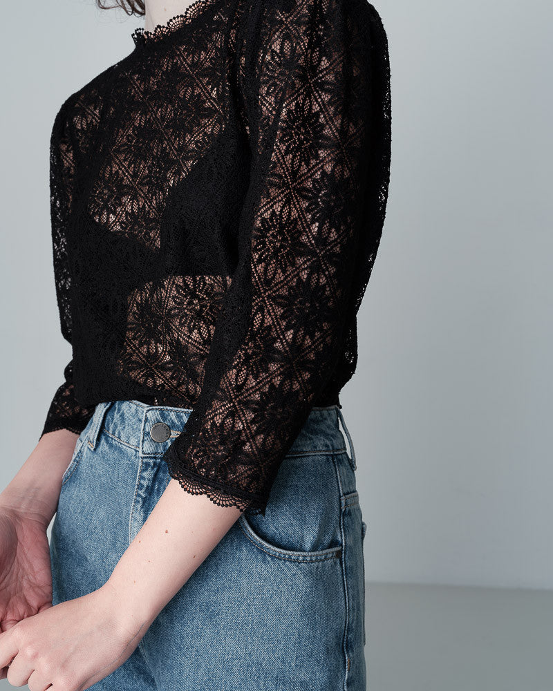 long-sleeved Lace black top